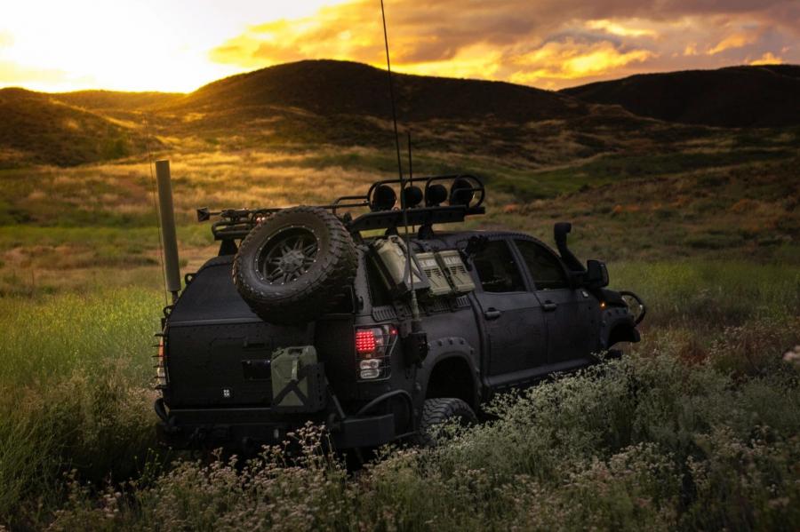  Toyota Tundra CrewMax 4x4 Zombie Apocalypse 2013 года  (фото 102 из 461)